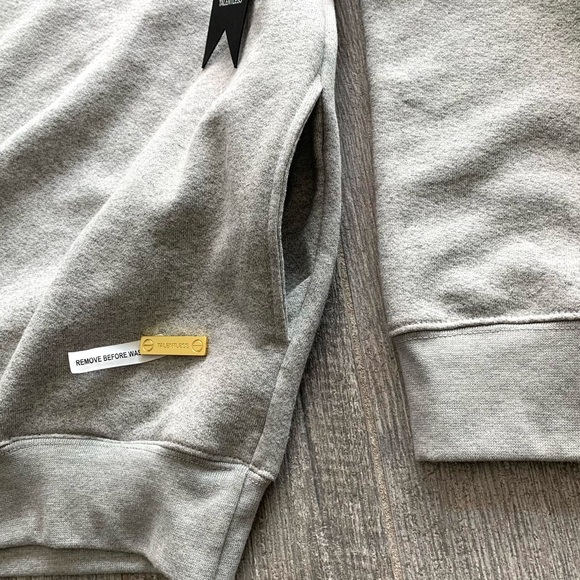 🔥🔥TALENTLESS - PREMIUM UNISEX SIDE POCKET HOODIE🔥🔥 - Picture 3 of 8